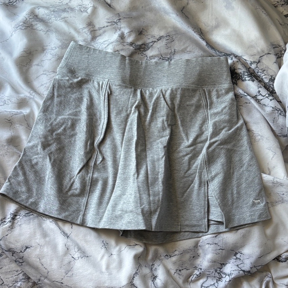 PINK Victoria's Secret Heather Gray Skort